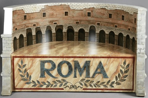 DIVANO A FORMA DI COLOSSEO DIPINTO A MANO OPERA UNICA