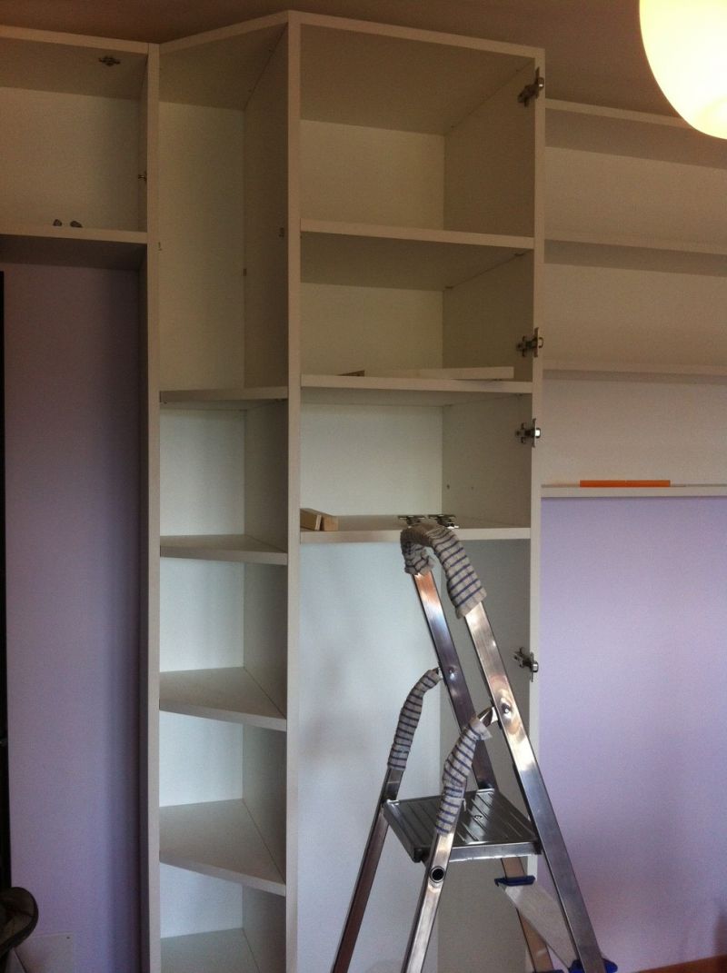 ARMADIO ANGOLARE CON LIBRERIA E SCAFFALI E ANGOLO STUDIO